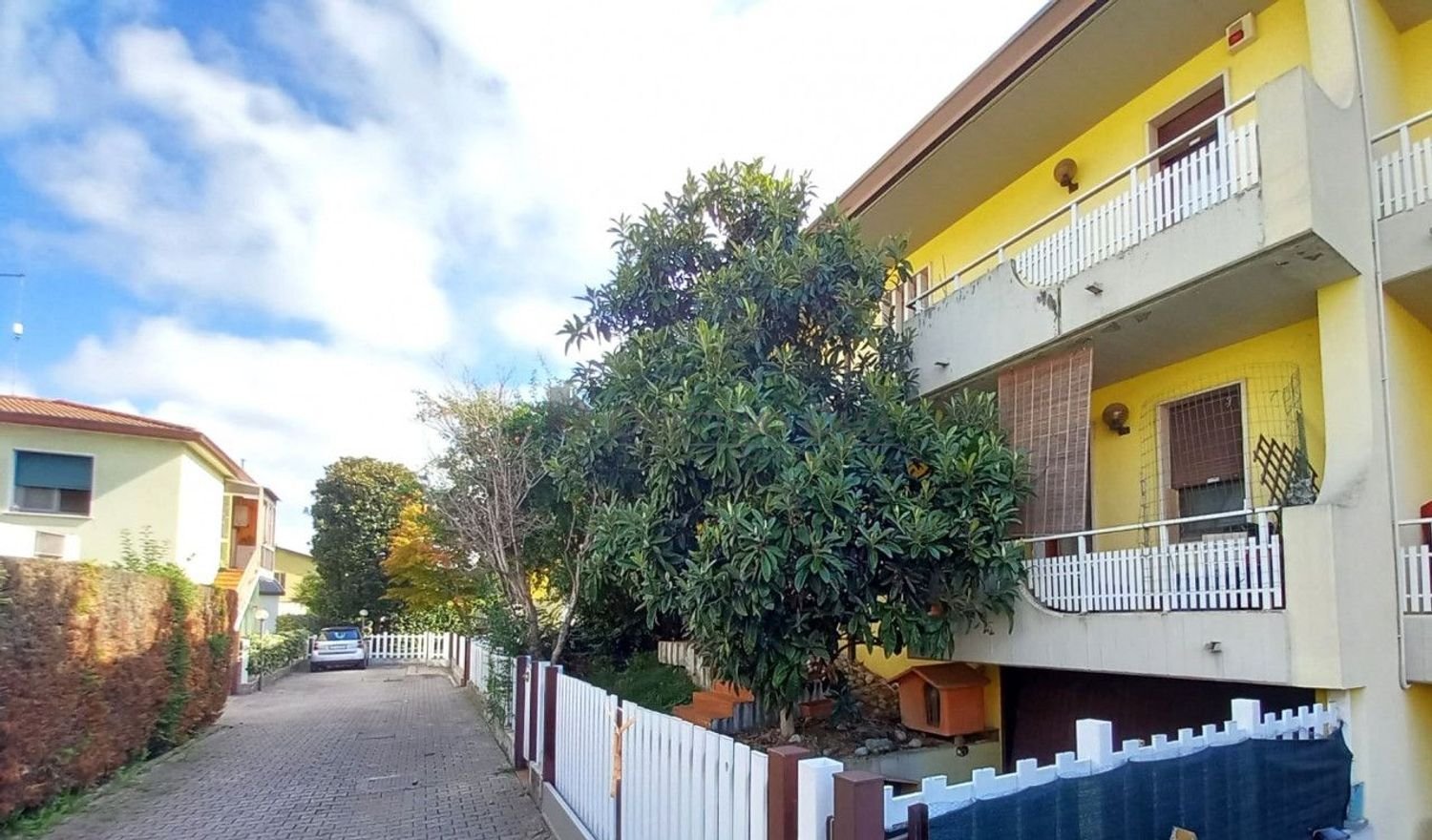 5 bedrooms Villa in Albignasego, Italy No. 337098