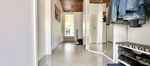 4 bedrooms Townhouse in Monchengladbach, Germany No. 244326 4