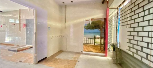 95m² Commercial property in Milan, Italy No. 260464 5