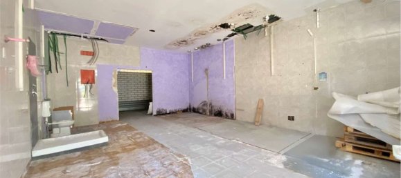 95m² Commercial property in Milan, Italy No. 260464 8