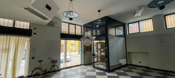 3-salle Propriété commerciale à Cornate d'Adda, Italy No. 202713 6