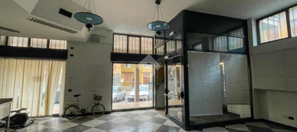 3-salle Propriété commerciale à Cornate d'Adda, Italy No. 202713 13