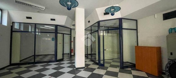 3-salle Propriété commerciale à Cornate d'Adda, Italy No. 202713 11