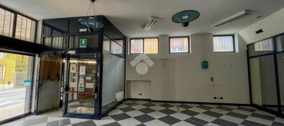 3-salle Propriété commerciale à Cornate d'Adda, Italy No. 202713 9