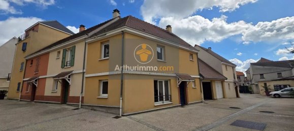 3 bedrooms House in Sarcelles, France No. 335091 14