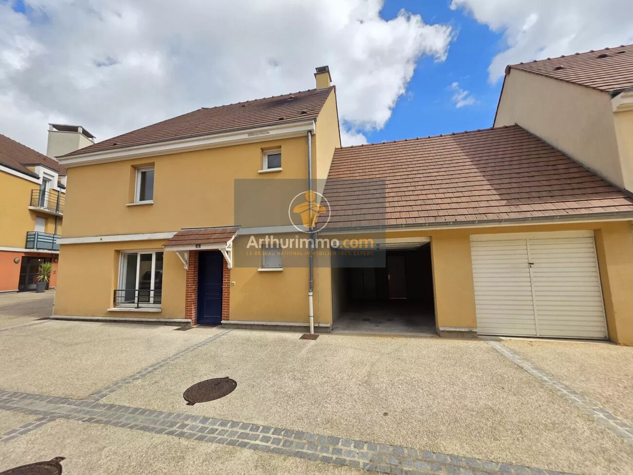 3 bedrooms House in Sarcelles, France No. 335091