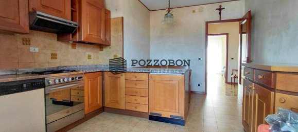 Ático de 3 dormitorios en Montebelluna, Italy No. 322243 9