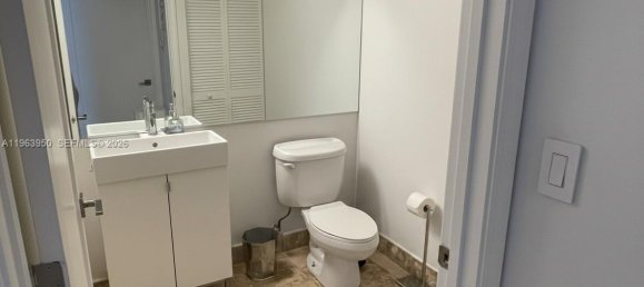 2 Schlafzimmer Gewerbliche Immobilien in Miami, USA, Nr. 615570 12
