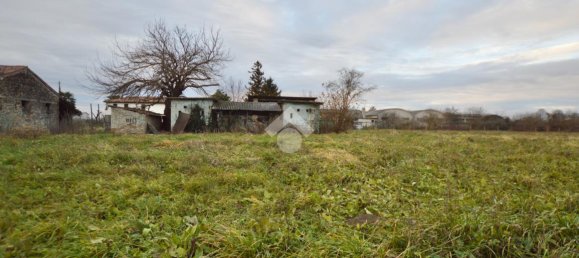 4 rooms House in Zenson di Piave, Italy No. 171206 25