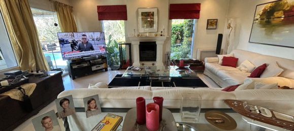 3 bedrooms Villa in Marbella, Spain No. 134089 4