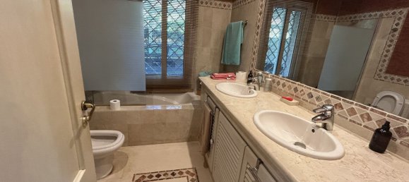 3 bedrooms Villa in Marbella, Spain No. 134089 15