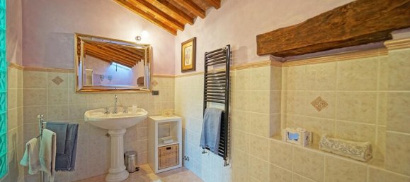 16 bedrooms Land in Castelnuovo Berardenga, Italy No. 54513 3