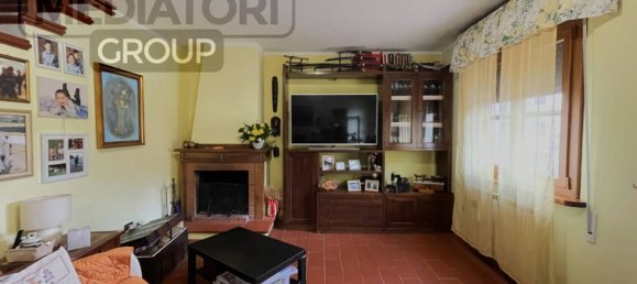 3 bedrooms House in Borgo a Mozzano, Italy No. 214283 4