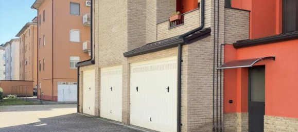 3 rooms Apartment in Colorno, Italy No. 237413 38