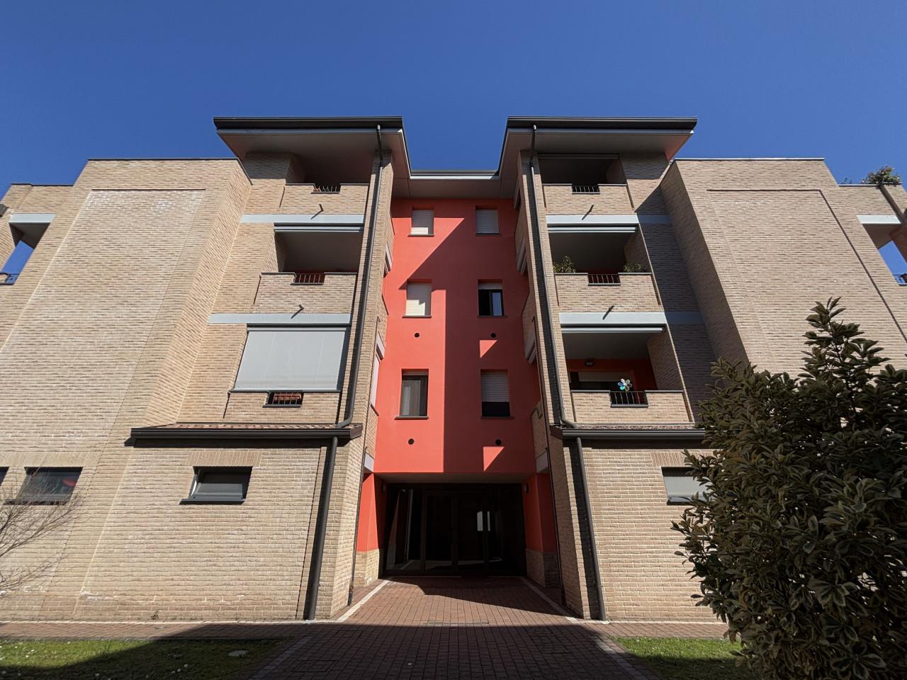 3 rooms Apartment in Colorno, Italy No. 237413