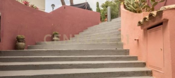 7 Schlafzimmer Villa in Quartu Sant'Elena, Italy, Nr. 41271 15