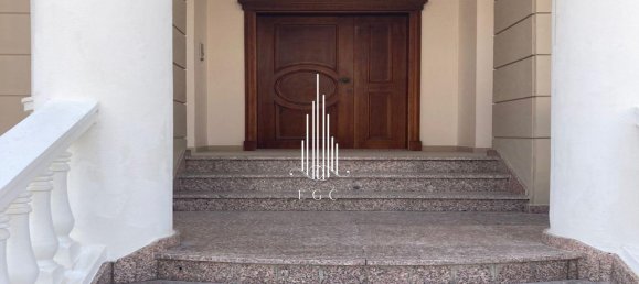 Вилла с 7 спальнями в Халифа-Сити, ОАЭ № 35722 8