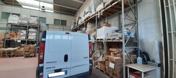 Lagerhaus in Merlino, Italy 545m², Nr. 314744 2