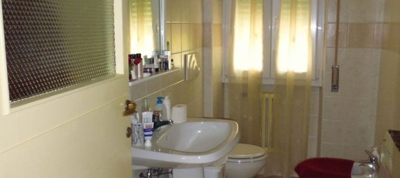 3-salle Appartement à Frosinone, Italy No. 203142 5