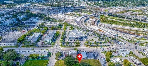 hotel en venta en Miami, Miami-Dade, Florida, USA № 615886 10