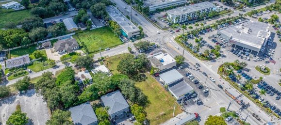 hotel en venta en Miami, Miami-Dade, Florida, USA № 615886 2