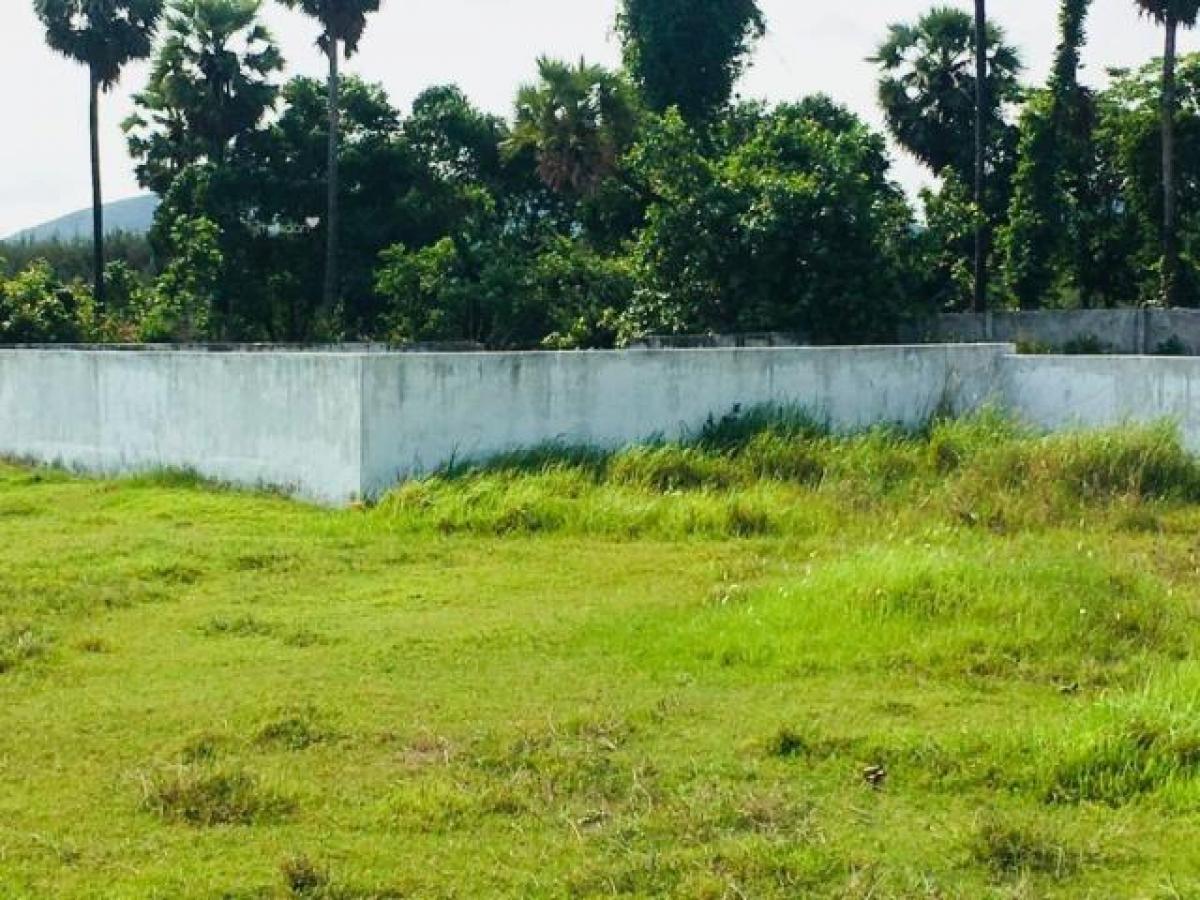  Land in Visakhapatnam, India No. 40747