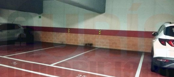 13m² Garage in Oviedo, Spain No. 166408 3