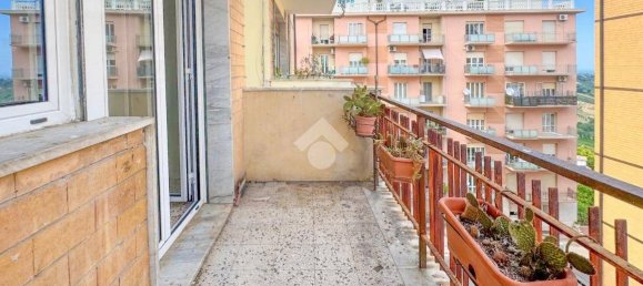 2 bedrooms Apartment in Chieti, Italy No. 272312 8