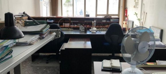 Propiedad comercial en Vigo, Spain 200 m² No. 28597 2