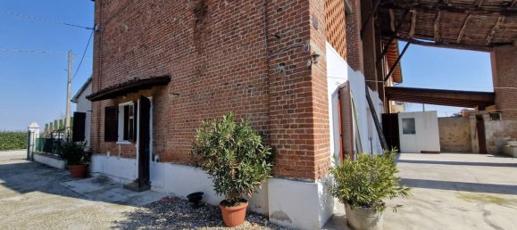 Casa de 5 habitaciónes en Ticineto, Italy No. 266973 2