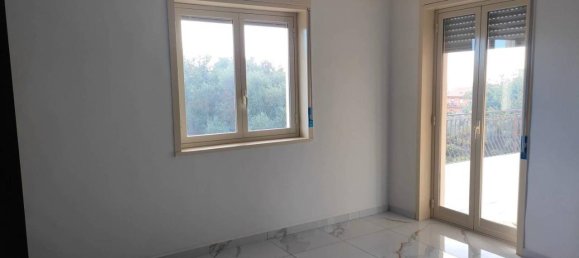 6 rooms Apartment in Misterbianco, Italy No. 109392 7