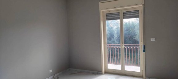 6 rooms Apartment in Misterbianco, Italy No. 109392 12