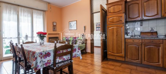 4 rooms Villa in Olgiate Olona, Italy No. 347114 11