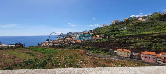  Land in Funchal, Portugal No. 141168 3