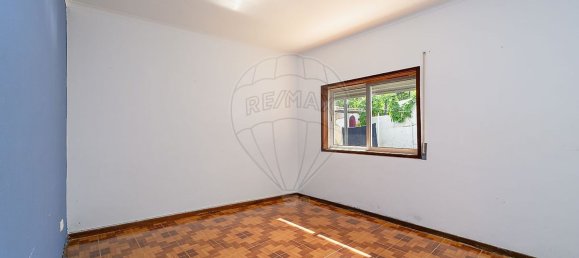 6 bedrooms House in Rio Tinto, Portugal No. 21060 27