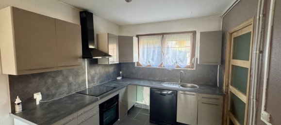 3 bedrooms Villa in Tourcoing, France No. 39301 4