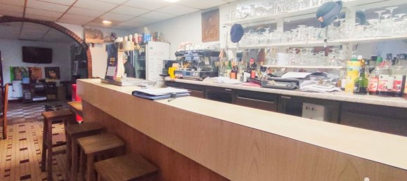 180m² Commercial property in Signy-l'Abbaye, France No. 44183 2