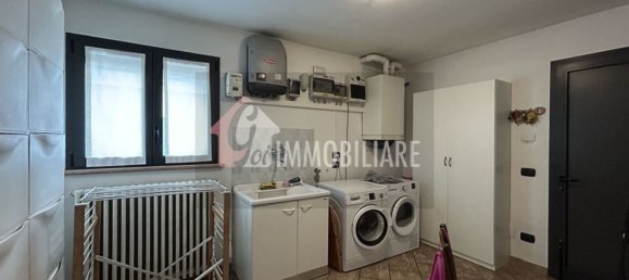 7 rooms Villa in Rivarolo Mantovano, Italy No. 271701 22