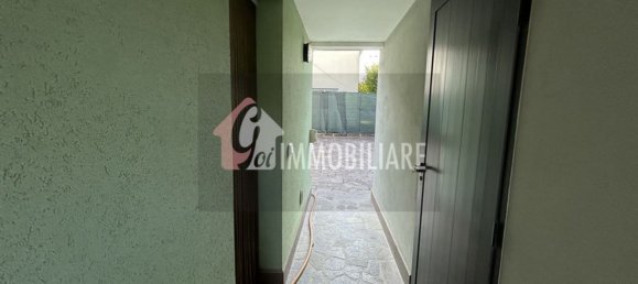 7 rooms Villa in Rivarolo Mantovano, Italy No. 271701 5