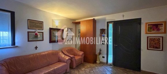 7 rooms Villa in Rivarolo Mantovano, Italy No. 271701 12