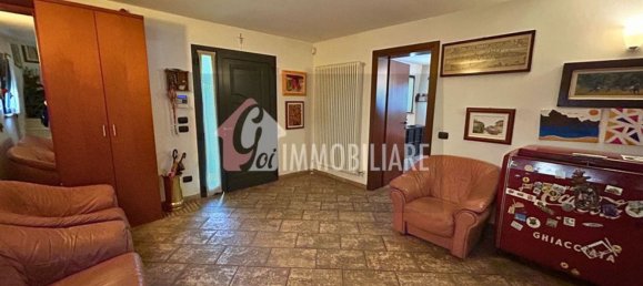 7 rooms Villa in Rivarolo Mantovano, Italy No. 271701 9