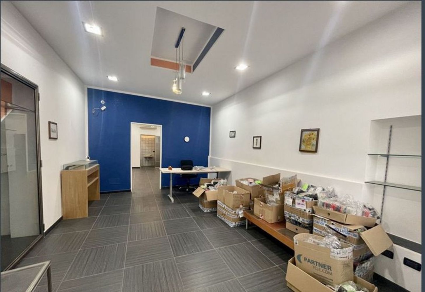 Gewerbliche Immobilie in Monreale, Italy 100m², Nr. 255863