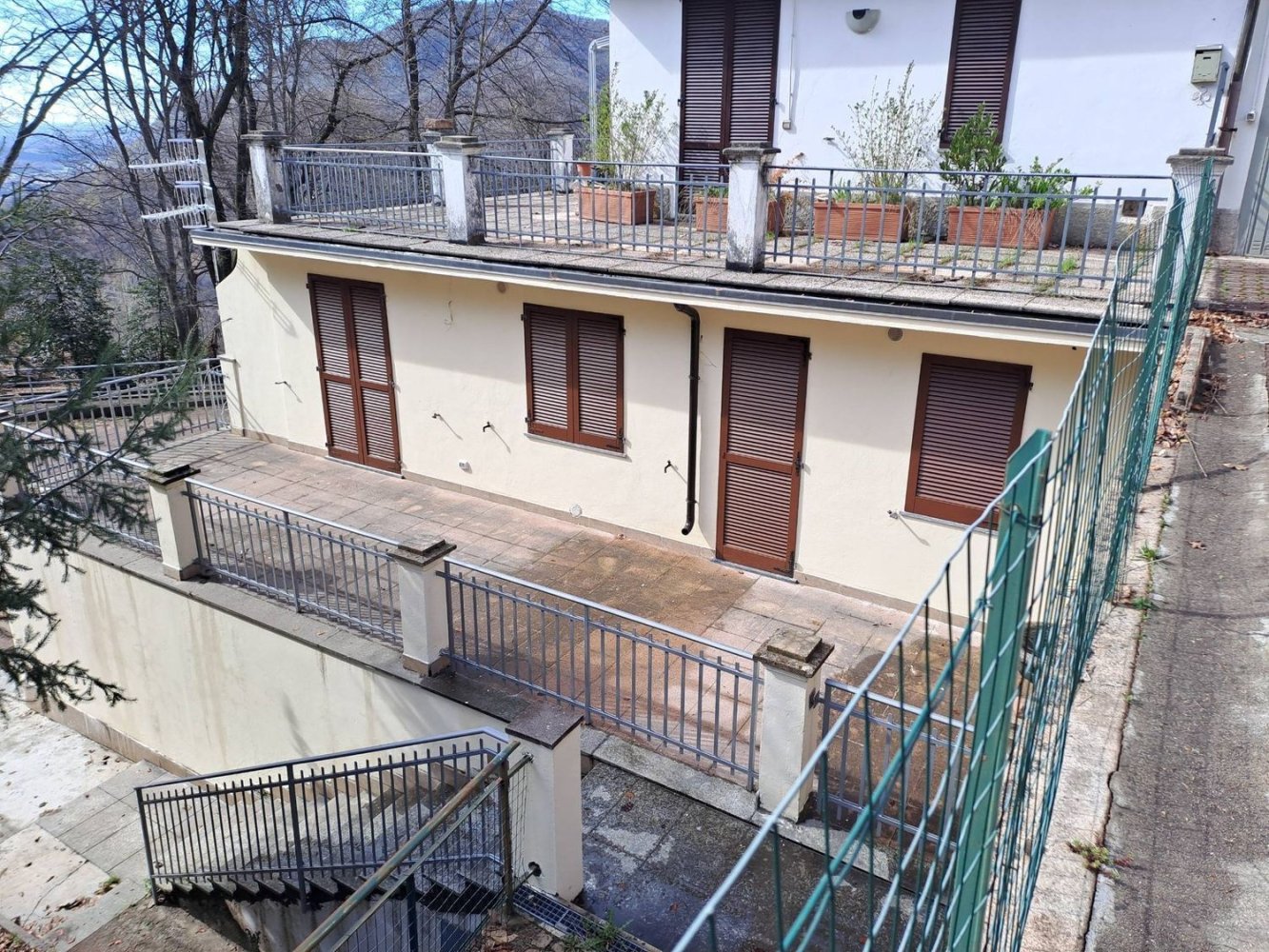 2 rooms Apartment in Cuasso al Monte, Italy No. 48650