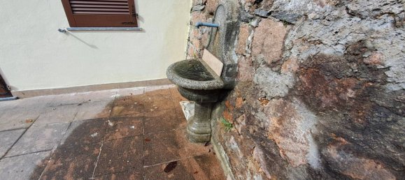 2 rooms Apartment in Cuasso al Monte, Italy No. 48650 17