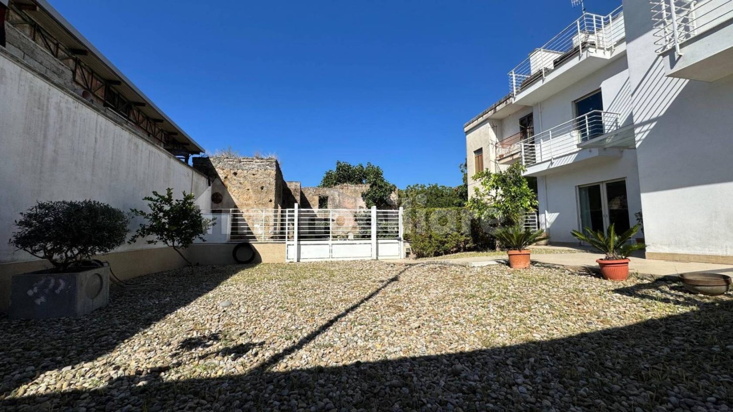 3 bedrooms Villa in Cicciano, Italy No. 354538