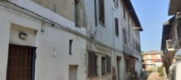 3 rooms House in Besozzo, Italy No. 185083 4