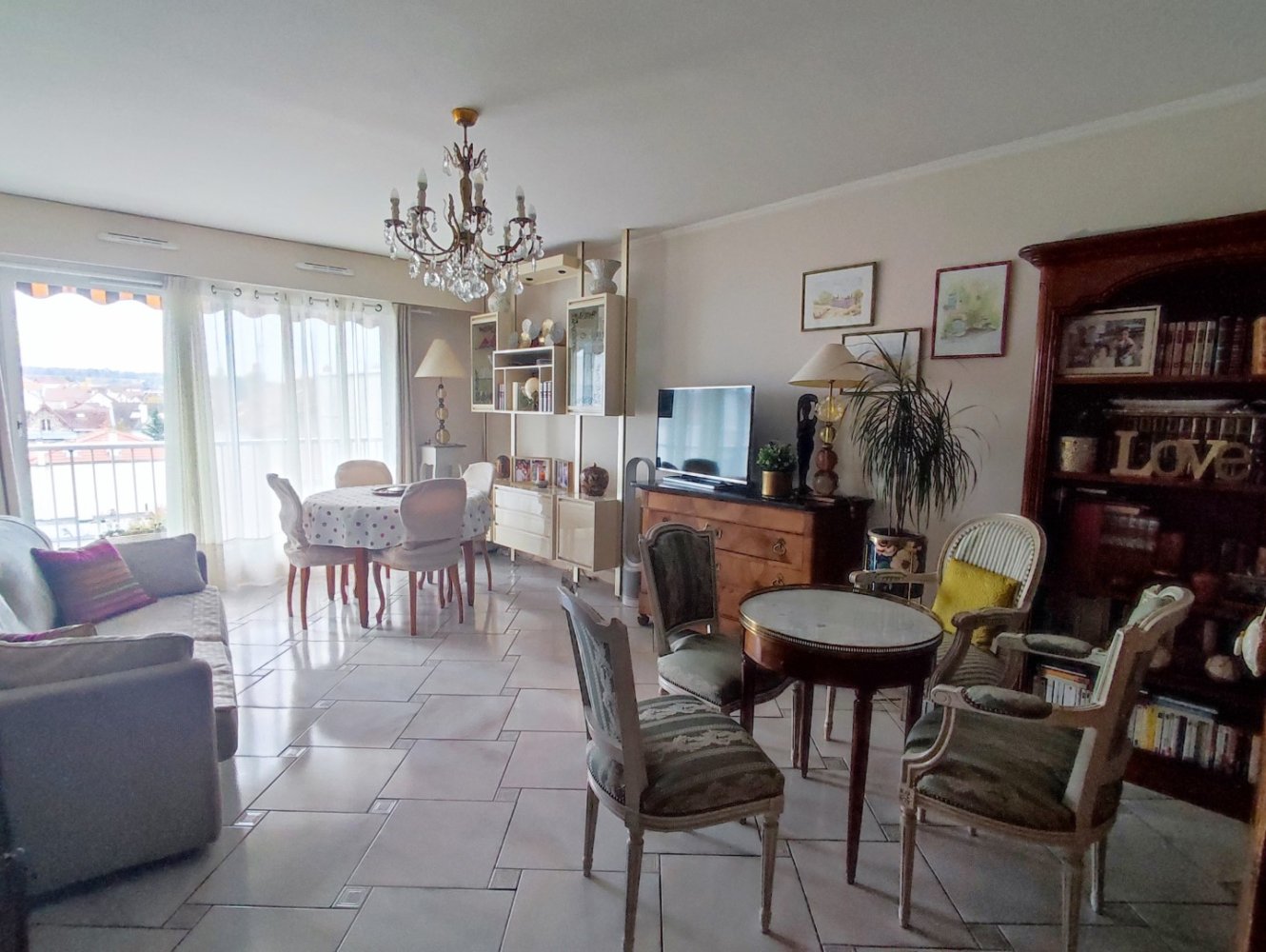 2 Schlafzimmer Wohnung in Clamart, France, Nr. 167157