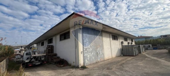 Lagerhaus in San Giovanni Teatino, Italy 1214m², Nr. 90259 2