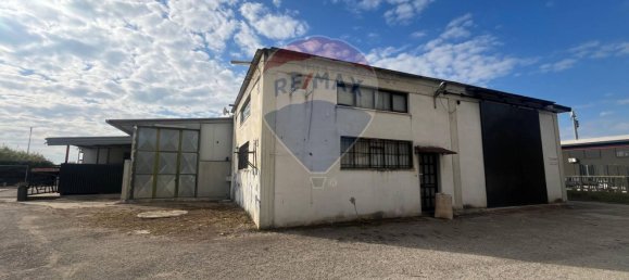 Lagerhaus in San Giovanni Teatino, Italy 1214m², Nr. 90259 11