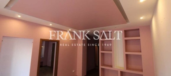 Loja em Saint Julian's, Malta 80 m² N.º 12231 2